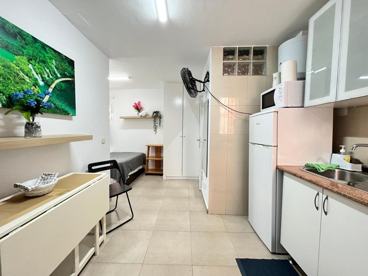 Estudio lavapies acogedor Apartamento Madrid Exterior foto